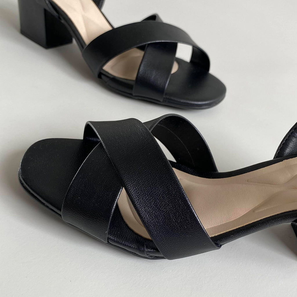 Sandalias de tacón cuadrado Moleca