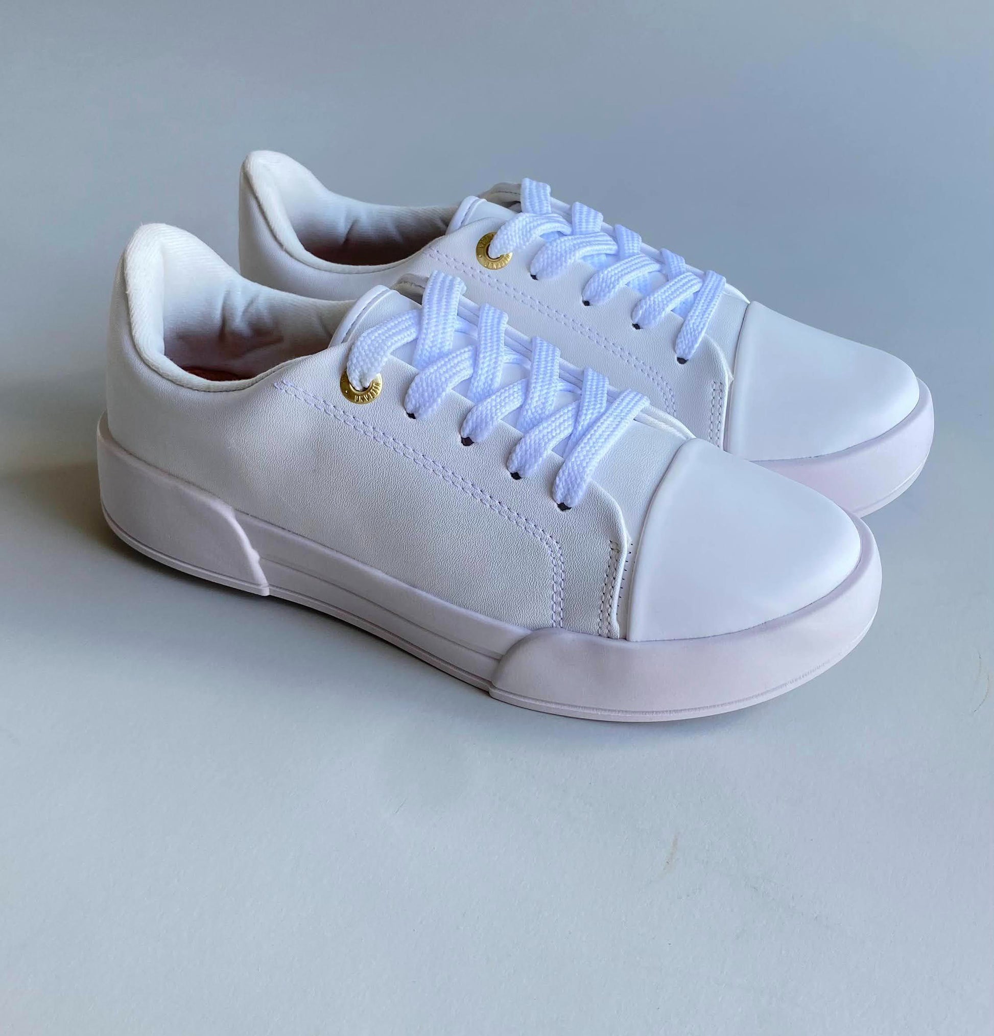 Tennis Blancas Vizzano