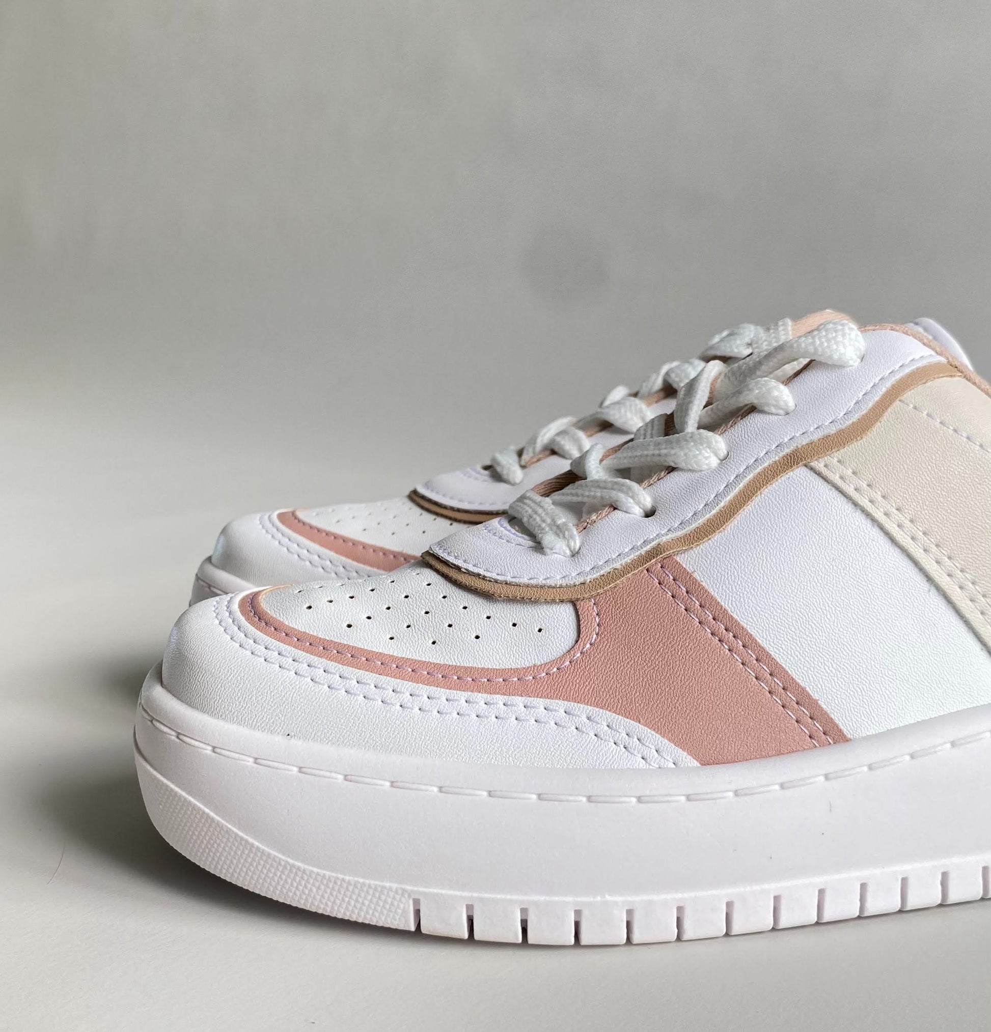 Tennis Blanco Rosa Vizzano
