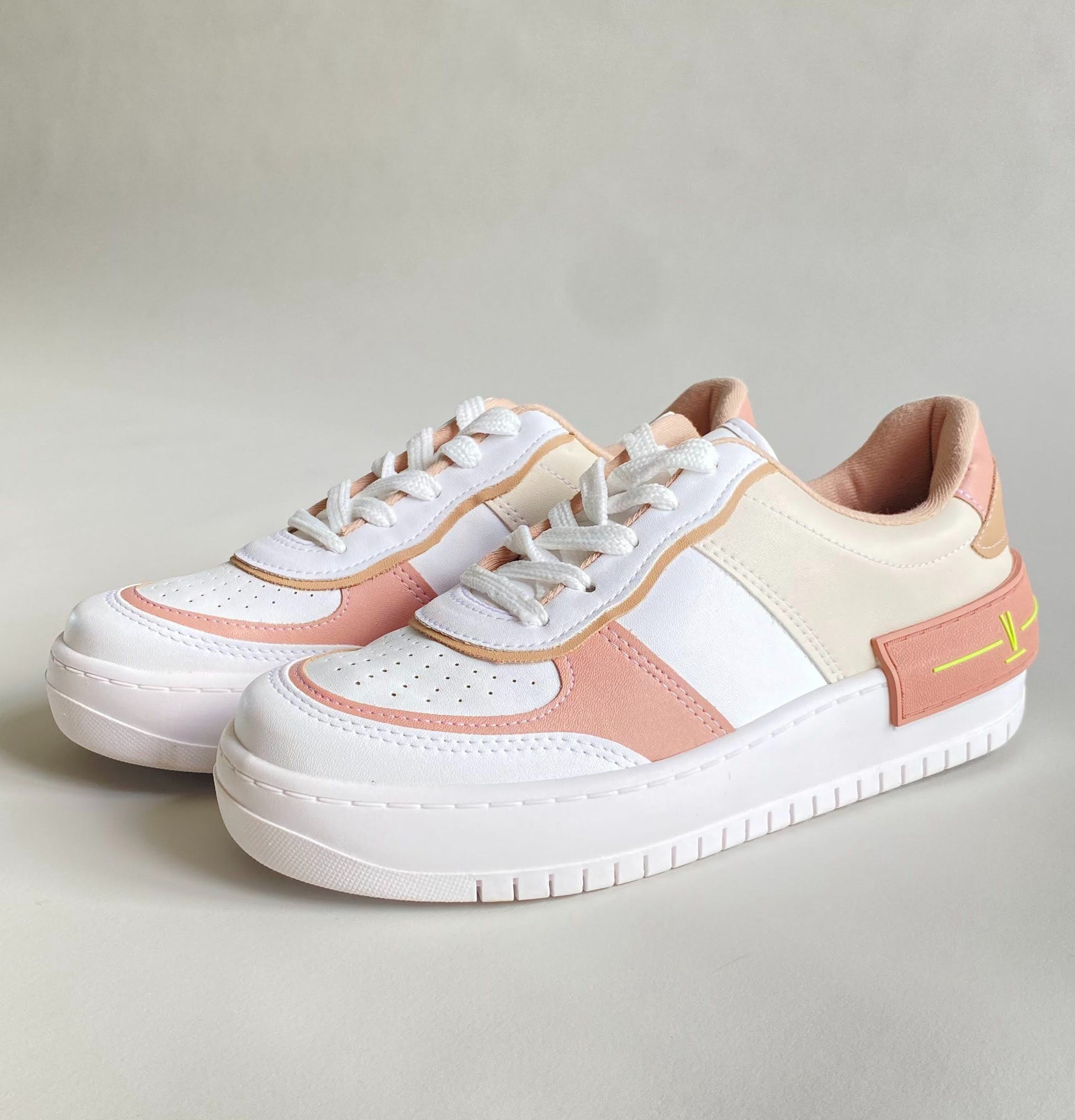 Tennis Blanco Rosa Vizzano