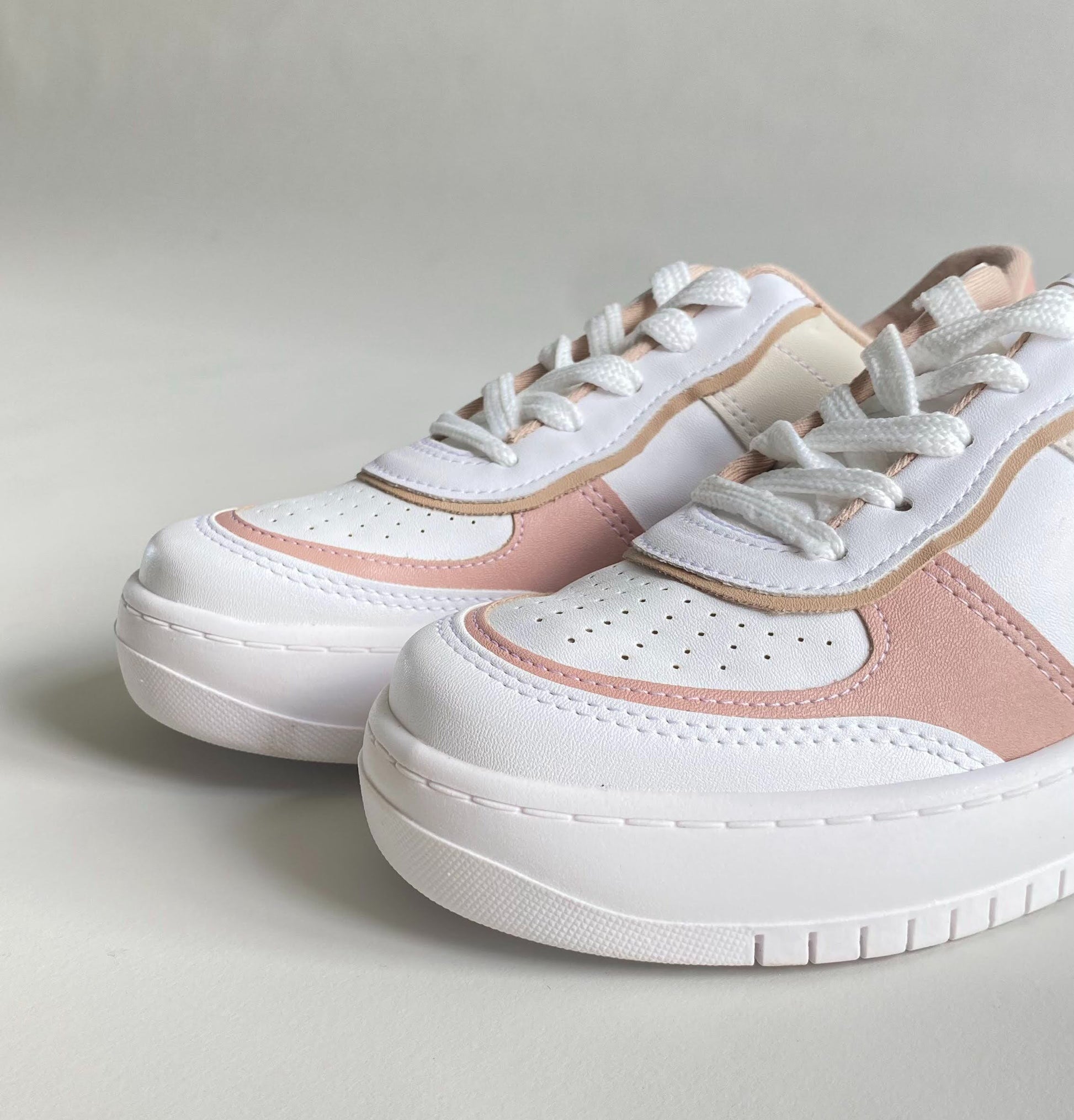 Tennis Blanco Rosa Vizzano