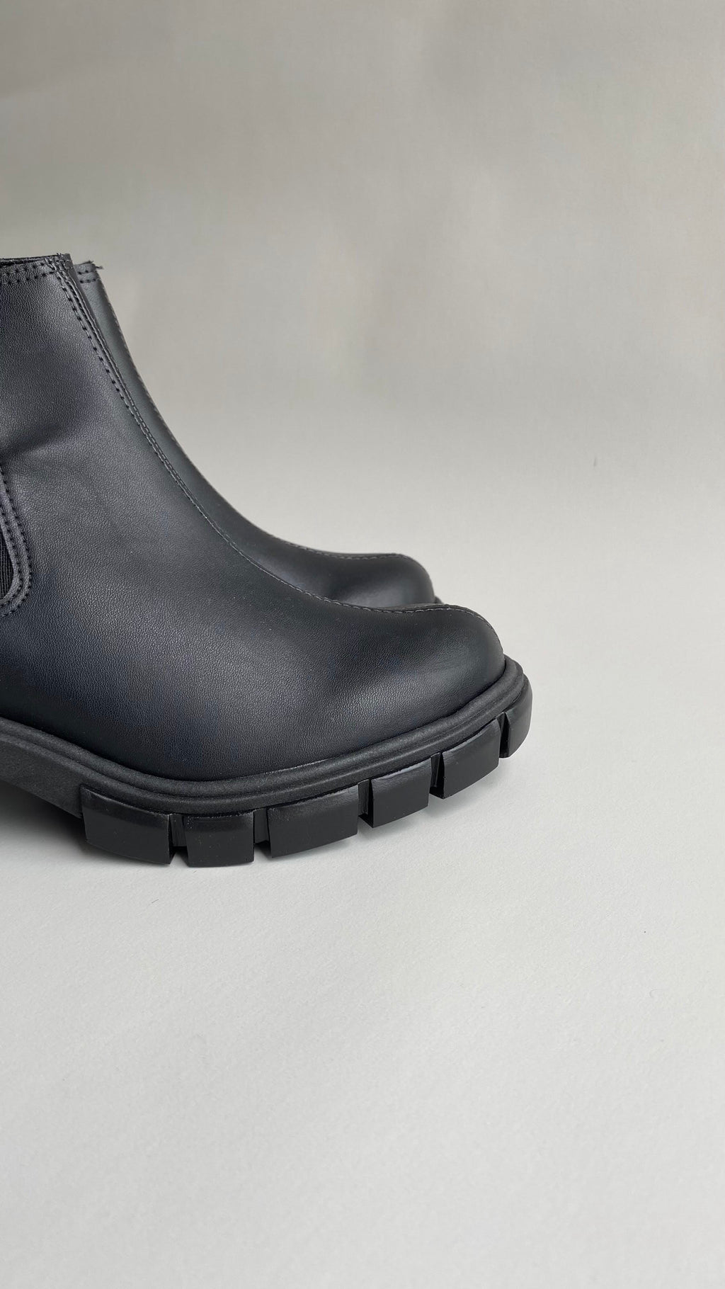 Botines Negros Berlim Moleca
