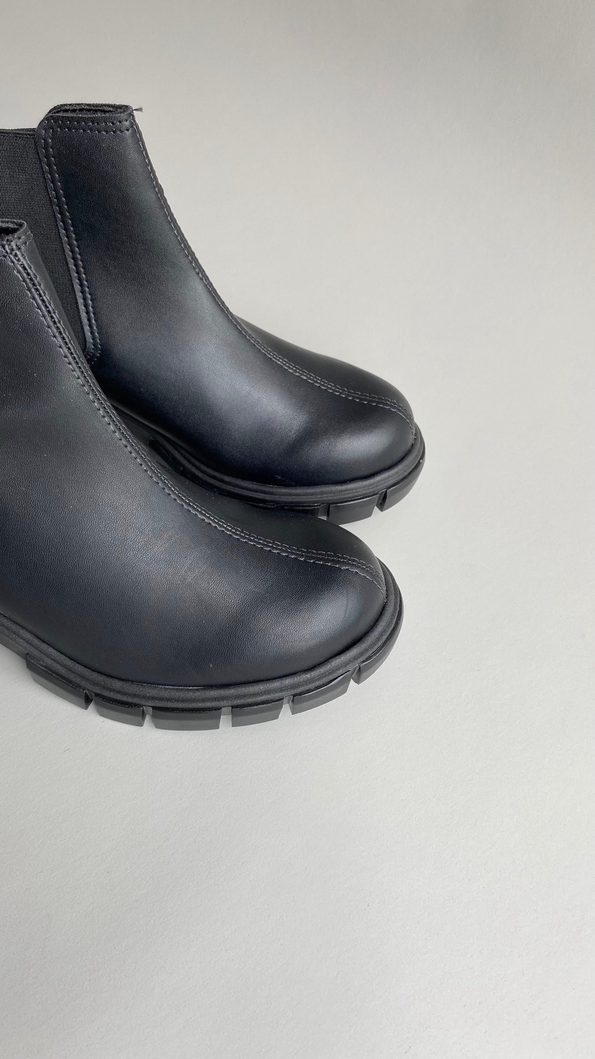 Botines Negros Berlim Moleca