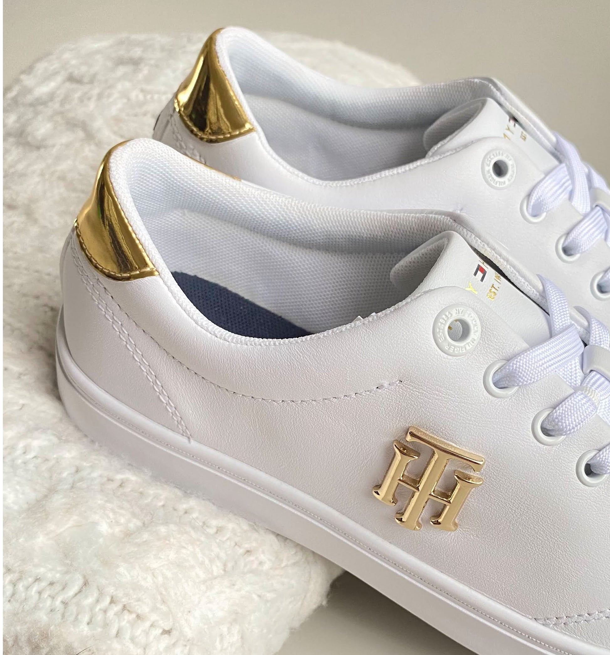 Tennis Tommy Hilfiger Monogram Gold