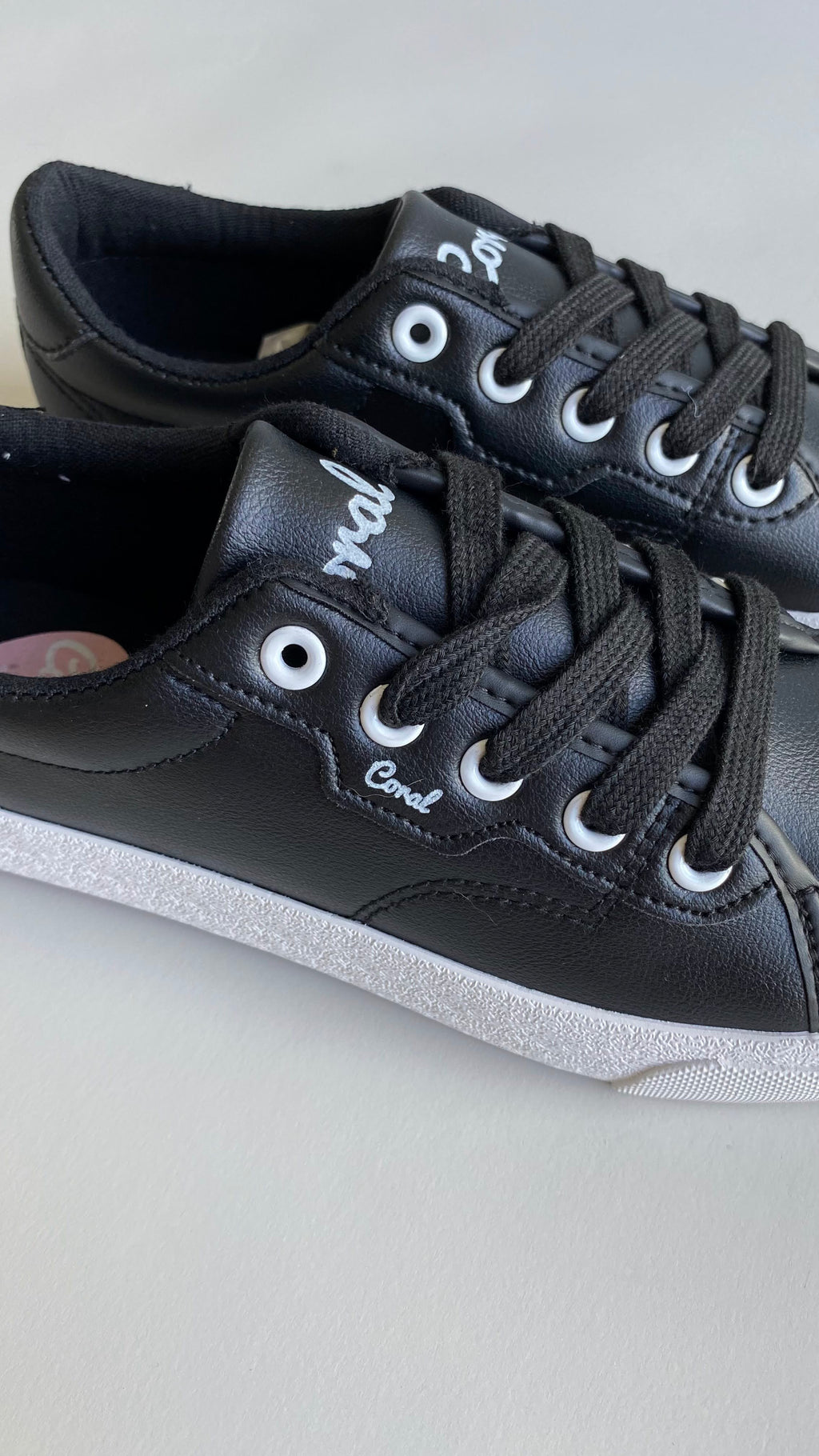 Tennis Sienna Black Coral