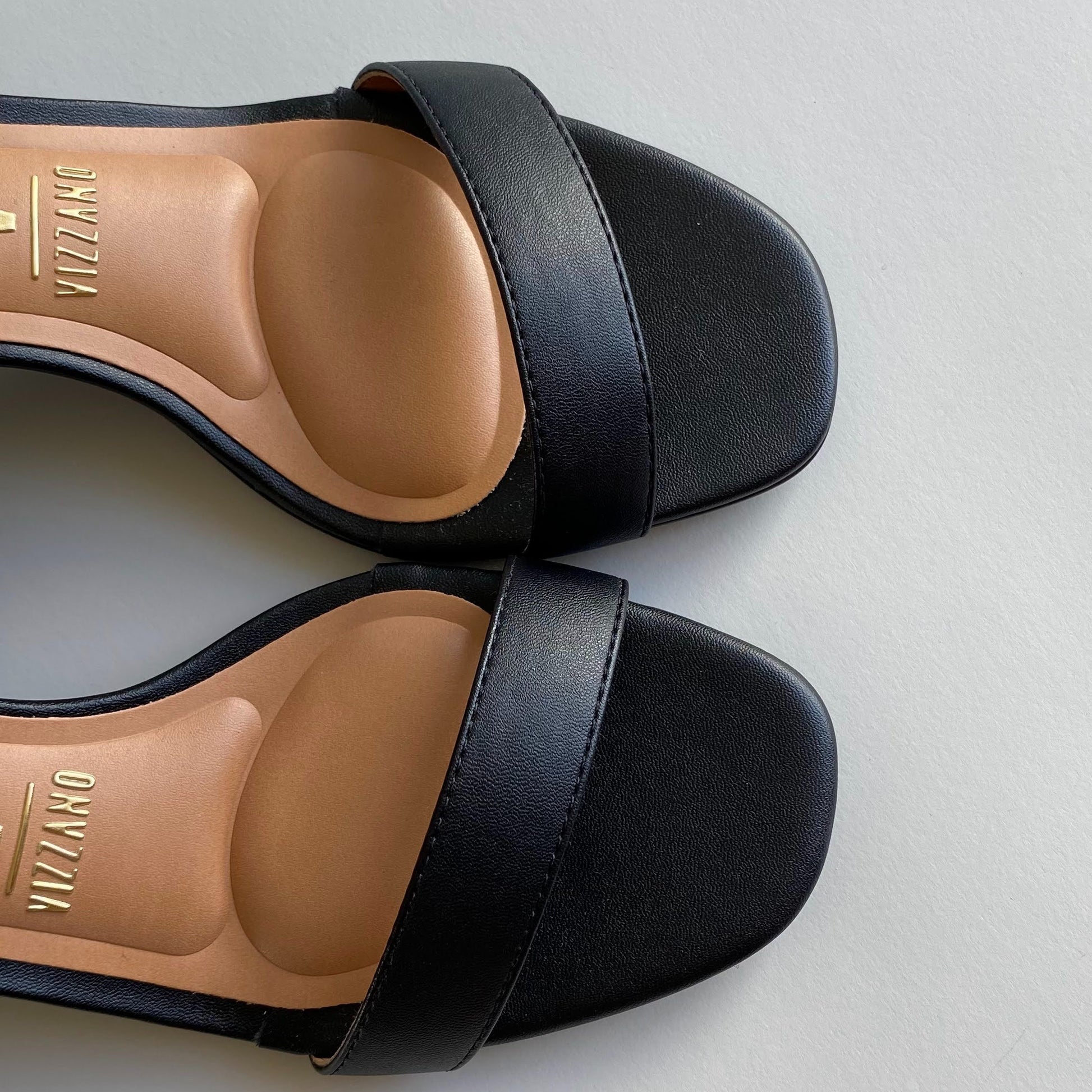 Sandalias tacón cuadrado Vizzano