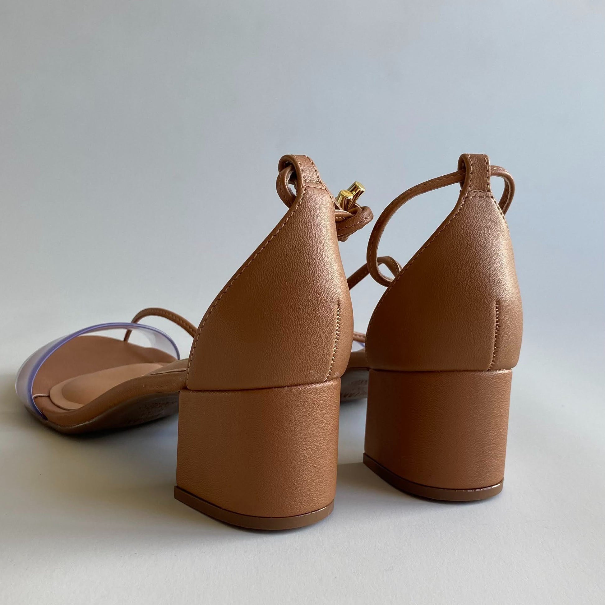 Sandalias tira camel transparente Vizzano