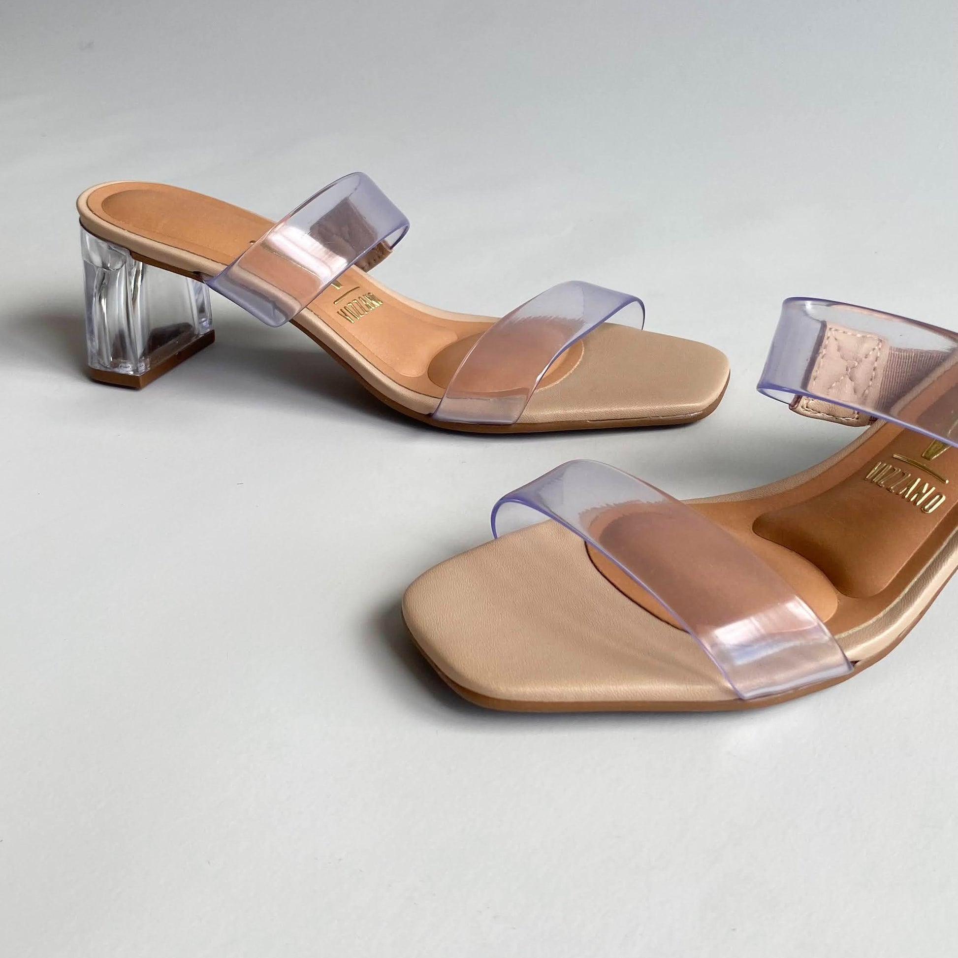 Sandalias de tacón transparente beige Vizzano