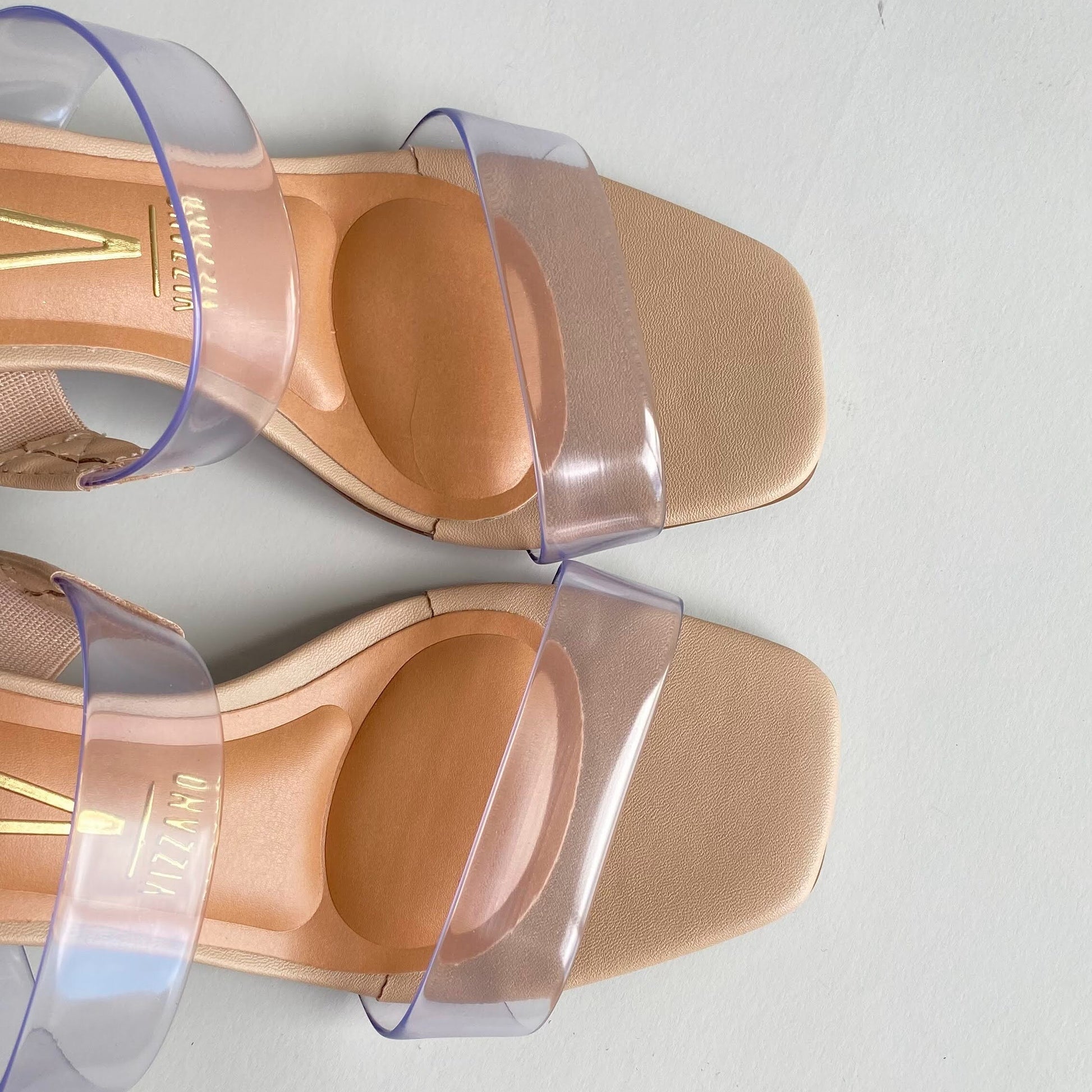 Sandalias de tacón transparente beige Vizzano