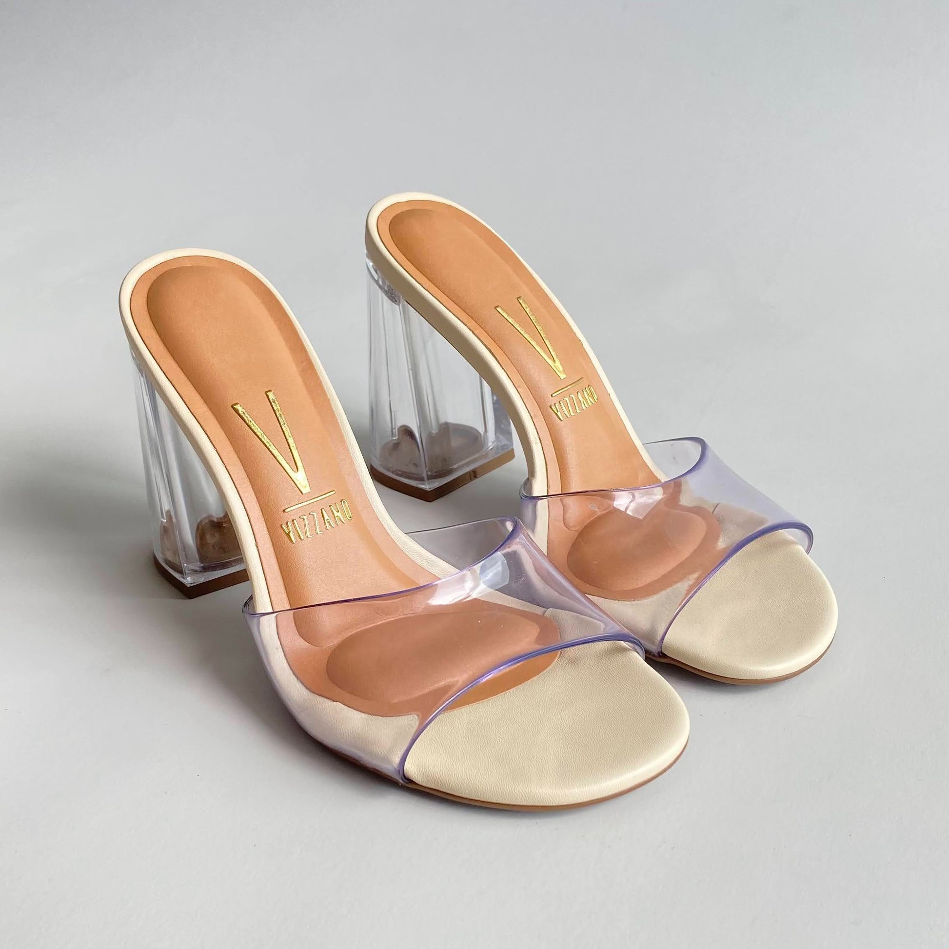 Sandalias de tacón transparente crema Vizzano