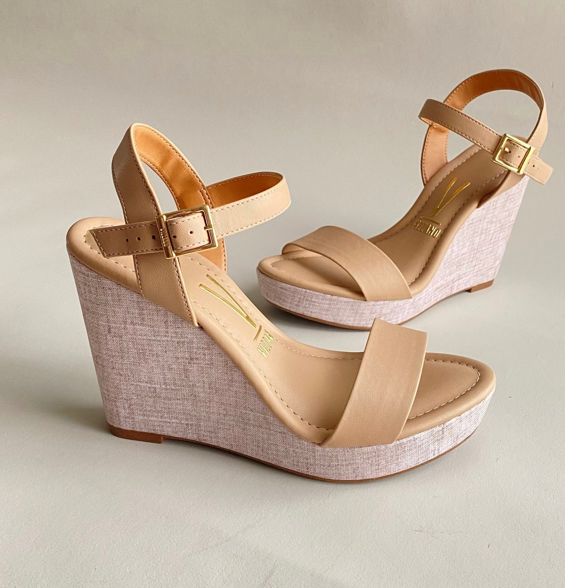 Sandalias de cuña Vizzano