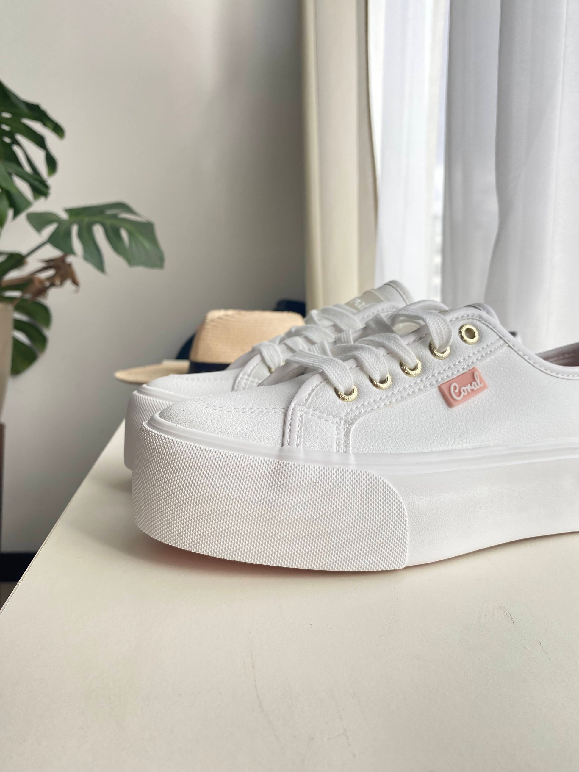 Tennis Isamu White White Coral