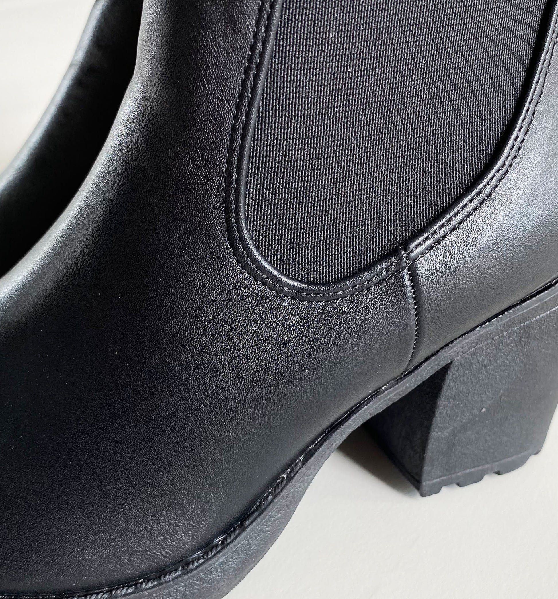 Botines Negros Mios